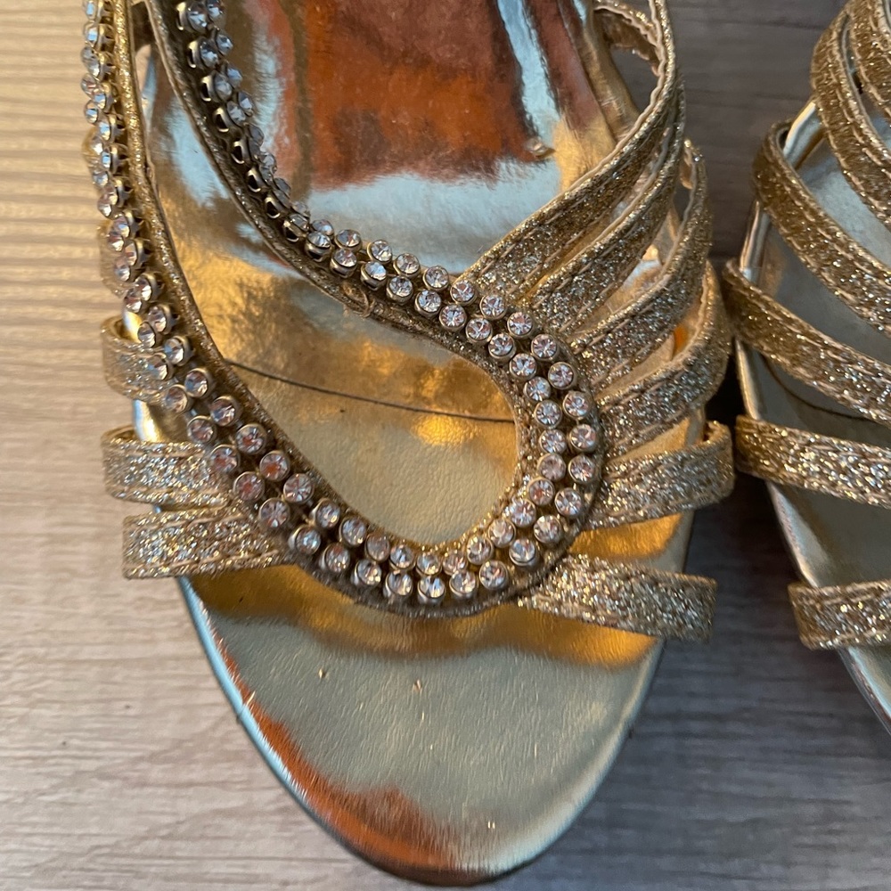 Gold rhinestone heels size 7 Wild Rose - Picture 5 of 5